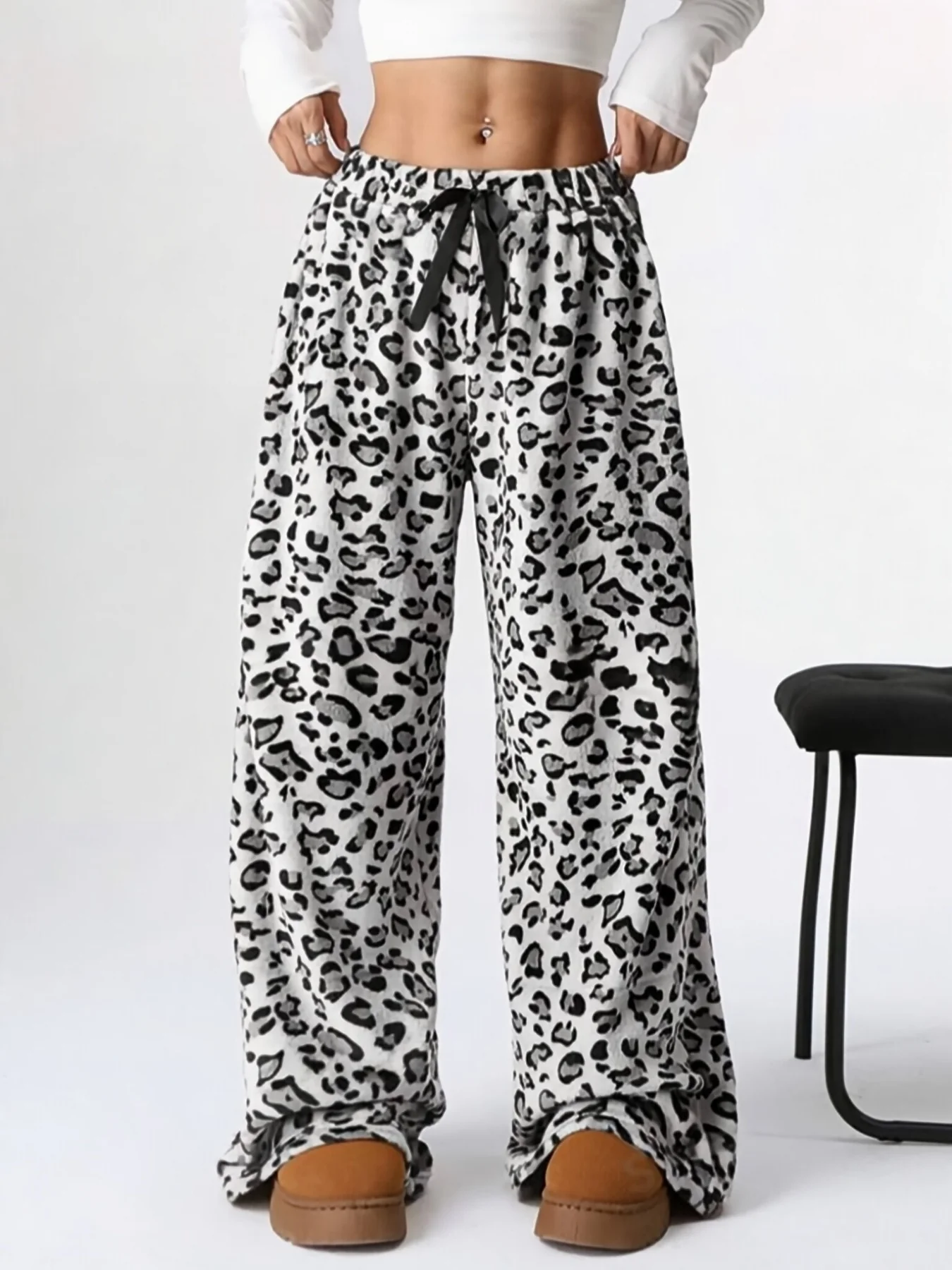 New Fashion Printed Leopard Print Trousers Wide Legs Pants